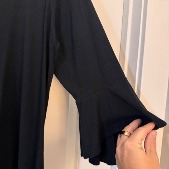 Lilly Pulitzer EUC 3/4 sleeve Fontaine flutter ruffle cuff onyx black top - Picture 7 of 8